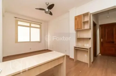 Apartamento com 2 quartos à venda na rua riachuelo, 934, centro histórico, porto alegre, 66 m2 por r$ 300.000