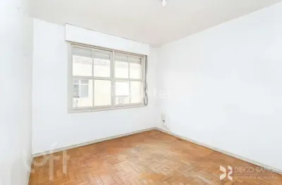 Apartamento com 3 quartos à venda na avenida ipiranga, 4760, petrópolis, porto alegre, 67 m2 por r$ 250.000