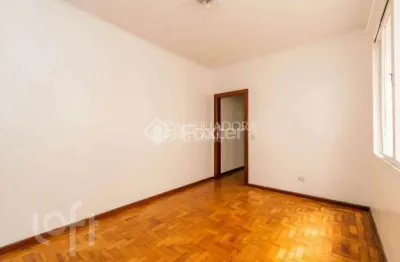 Apartamento com 2 quartos à venda na avenida benjamin constant, 238, são joão, porto alegre, 75 m2 por r$ 224.900