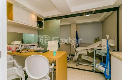 Sala comercial com 3 salas à venda na rua general andrade neves, 100, centro histórico, porto alegre, 77 m2 por r$ 400.000