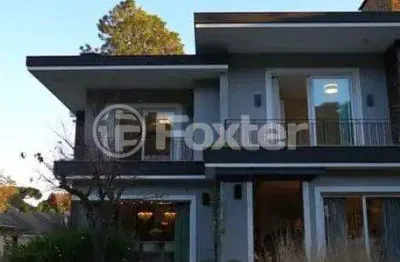 Casa em condomínio fechado com 4 quartos à venda na rua da várzea, 155, parque das hortênsias, canela, 250 m2 por r$ 6.175.000