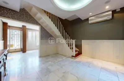 Casa com 2 quartos à venda na rua luiz afonso, 388, cidade baixa, porto alegre, 152 m2 por r$ 650.000