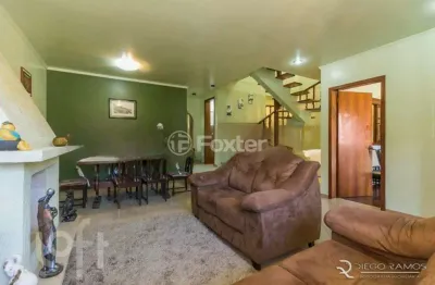 Casa com 4 quartos à venda na rua elias bothome, 346, jardim itu sabará, porto alegre, 290 m2 por r$ 990.000