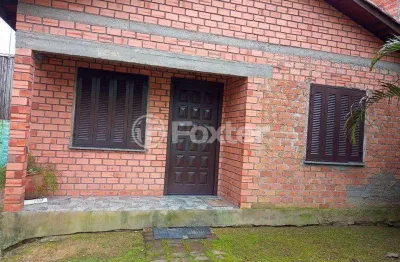 Casa com 2 quartos à venda na rua ana júlia pereira, 139, lomba do pinheiro, porto alegre, 90 m2 por r$ 213.000