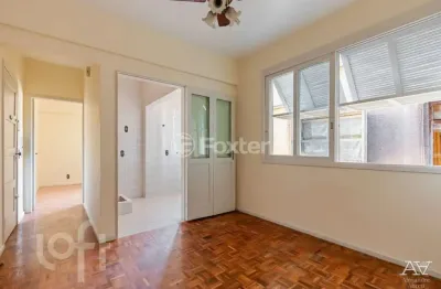 Apartamento com 2 quartos à venda na rua riachuelo, 1268, centro histórico, porto alegre, 43 m2 por r$ 251.000