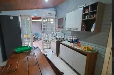 Casa com 2 quartos à venda na rua alcides sabedot, 307, estância velha, canoas, 150 m2 por r$ 340.000
