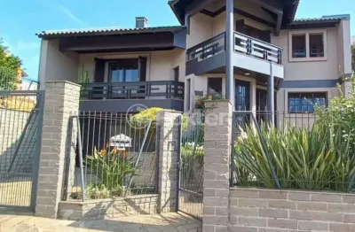 Casa com 3 quartos à venda na rua andré michelon, 107, cruzeiro, caxias do sul, 302 m2 por r$ 2.332.000