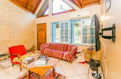 Casa com 3 quartos à venda na avenida professor paula soares, 663, jardim itu sabará, porto alegre, 140 m2 por r$ 750.000