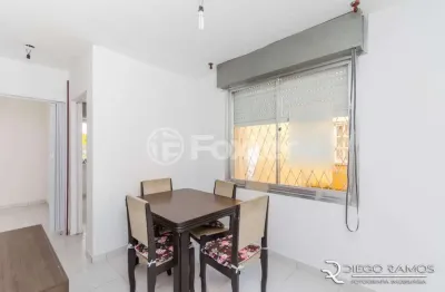 Apartamento com 2 quartos à venda na rua sapê, 570, passo da areia, porto alegre, 45 m2 por r$ 280.000