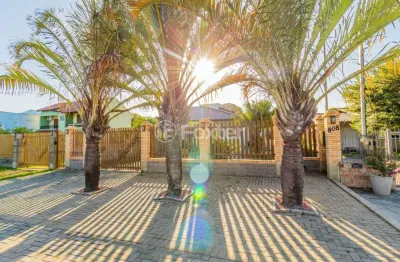 Casa com 3 quartos à venda na avenida inácio antônio da silva, 608, belém novo, porto alegre, 200 m2 por r$ 1.200.000