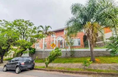 Casa com 5 quartos à venda na rua matias josé bins, 303, três figueiras, porto alegre, 1000 m2 por r$ 5.500.000