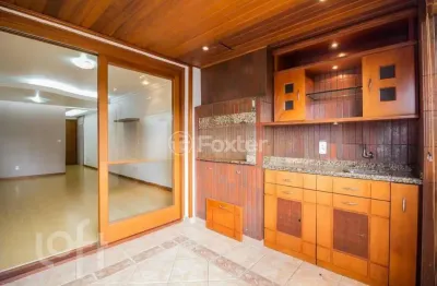 Apartamento com 3 quartos à venda na avenida guaporé, 241, petrópolis, porto alegre, 107 m2 por r$ 990.000