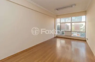 Sala comercial com 1 sala à venda na avenida nova york, 10, auxiliadora, porto alegre, 23 m2 por r$ 132.000
