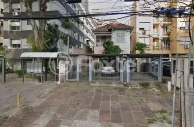 Terreno à venda na avenida coronel lucas de oliveira, 2630, petrópolis, porto alegre, 600 m2 por r$ 1.500.000