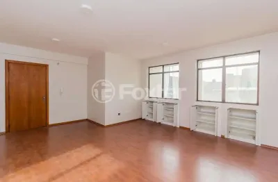 Sala comercial com 1 sala à venda na rua garibaldi, 659, floresta, porto alegre, 34 m2 por r$ 160.000