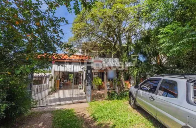 Casa com 5 quartos à venda na avenida vicente monteggia, 2231, cavalhada, porto alegre, 308 m2 por r$ 905.000