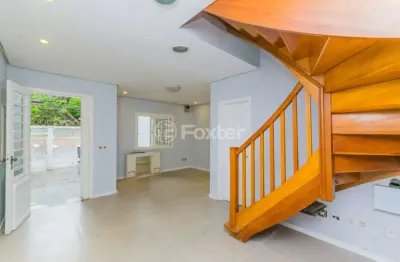 Casa com 4 quartos à venda na rua washington luiz, 342, centro histórico, porto alegre, 220 m2 por r$ 950.000