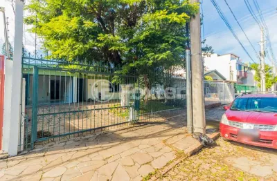Casa com 3 quartos à venda na rua nicolau copérnico, 65, sarandi, porto alegre, 107 m2 por r$ 390.000