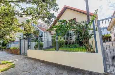 Casa com 3 quartos à venda na rua dom diogo de souza, 308, cristo redentor, porto alegre, 196 m2 por r$ 880.000