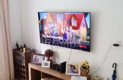 Apartamento com 3 quartos à venda na rua leão xiii, 7, cidade baixa, porto alegre, 98 m2 por r$ 318.000