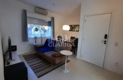 Apartamento com 2 quartos à venda na rua doutor castro de menezes, 750, vila assunção, porto alegre, 59 m2 por r$ 280.000