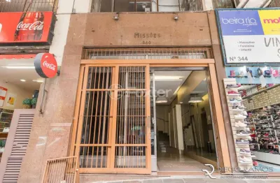 Sala comercial com 4 salas à venda na avenida borges de medeiros, 340, centro histórico, porto alegre, 113 m2 por r$ 630.000