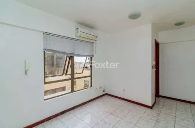 Sala comercial com 1 sala à venda na rua sport club são josé, 54, passo da areia, porto alegre, 17 m2 por r$ 80.500