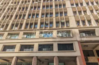 Sala comercial com 2 salas à venda na avenida borges de medeiros, 308, centro histórico, porto alegre, 61 m2 por r$ 80.000