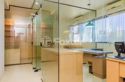 Sala comercial com 1 sala à venda na rua doutor vale, 24, floresta, porto alegre, 40 m2 por r$ 140.000