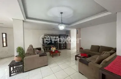 Casa com 4 quartos à venda na estrada campo novo, 886, ipanema, porto alegre, 344 m2 por r$ 719.910
