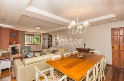 Casa com 3 quartos à venda na rua villa-lobos, 75, ipanema, porto alegre, 246 m2 por r$ 789.000