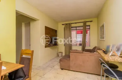 Apartamento com 2 quartos à venda na rua marechal hermes, 155, camaquã, porto alegre, 53 m2 por r$ 165.000