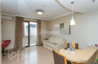 Kitnet / stúdio à venda na rua miguel tostes, 30, rio branco, porto alegre, 43 m2 por r$ 449.000