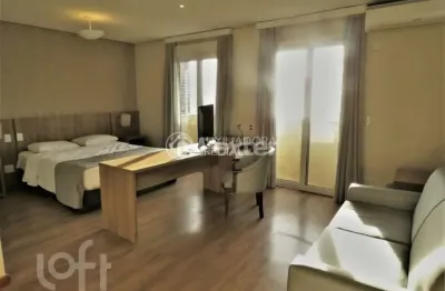 Kitnet / stúdio à venda na avenida borges de medeiros, 3120, praia de belas, porto alegre, 37 m2 por r$ 424.000