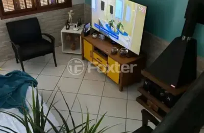 Casa com 2 quartos à venda na rua gonçalves ledo, 271, jardim botânico, porto alegre, 150 m2 por r$ 650.000