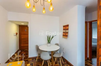 Apartamento com 2 quartos à venda na rua artigas, 88, petrópolis, porto alegre, 58 m2 por r$ 269.000