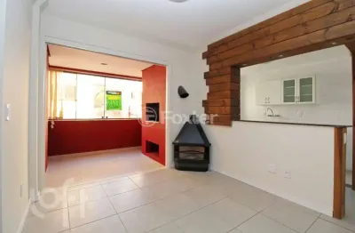 Apartamento com 2 quartos à venda na rua doutor barcelos, 1203, tristeza, porto alegre, 62 m2 por r$ 367.000