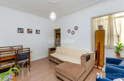 Apartamento com 2 quartos à venda na avenida professor oscar pereira, 179, azenha, porto alegre, 62 m2 por r$ 249.900