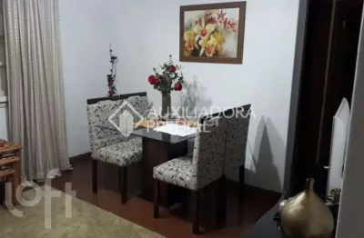 Apartamento com 2 quartos à venda na avenida taquary, 625, cristal, porto alegre, 55 m2 por r$ 220.000