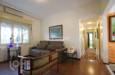 Apartamento com 3 quartos à venda na Rua Mariante, 1076, Rio Branco, Porto Alegre, 106 m2 por R$ 498.000