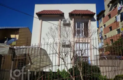 Apartamento com 2 quartos à venda na rua antônio ribeiro, 166, santo antônio, porto alegre, 58 m2 por r$ 299.000