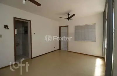 Apartamento com 1 quarto à venda na rua nunes, 536, medianeira, porto alegre, 28 m2 por r$ 104.381