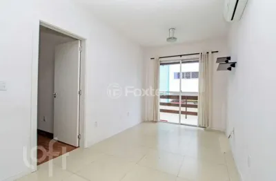 Apartamento com 3 quartos à venda na rua geraldo souza moreira, 425, passo da areia, porto alegre, 78 m2 por r$ 560.000