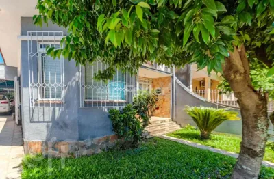 Casa com 3 quartos à venda na rua dos maias, 94, rubem berta, porto alegre, 158 m2 por r$ 353.400