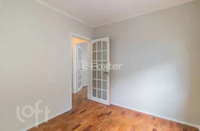 Apartamento com 2 quartos à venda na rua barão do triunfo, 217, menino deus, porto alegre, 62 m2 por r$ 250.000
