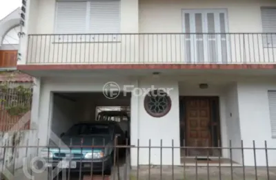 Casa com 4 quartos à venda na rua doutor jorge fayet, 672, chácara das pedras, porto alegre, 275 m2 por r$ 900.000