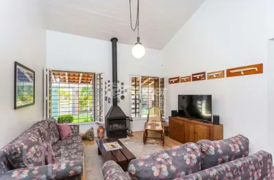 Casa com 3 quartos à venda na rua luiz batista bertaco, 15, serraria, porto alegre, 286 m2 por r$ 980.000