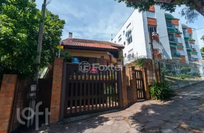 Casa com 3 quartos à venda na rua fagundes varela, 158, santo antônio, porto alegre, 400 m2 por r$ 1.100.000