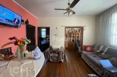 Casa com 4 quartos à venda na rua fátima, 204, partenon, porto alegre, 190 m2 por r$ 522.500