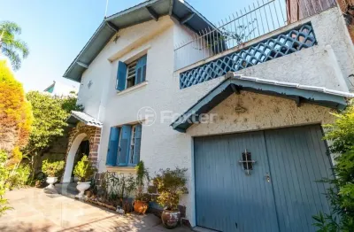 Casa com 3 quartos à venda na rua afonso pena, 21, azenha, porto alegre, 250 m2 por r$ 980.000